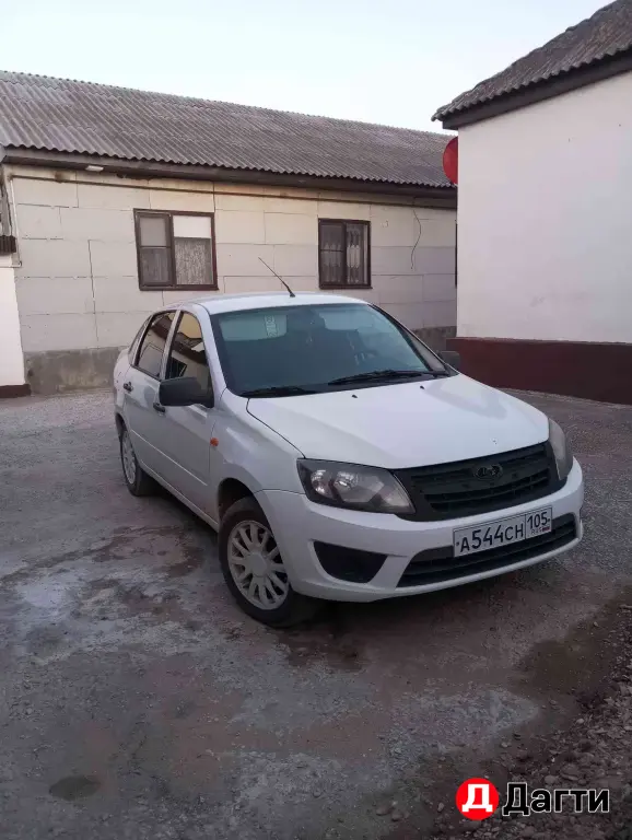 LADA (ВАЗ) Granta, 2013 года