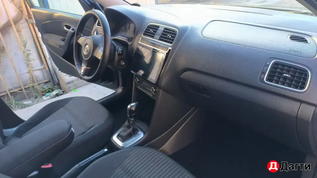 Volkswagen Polo, 2013 года