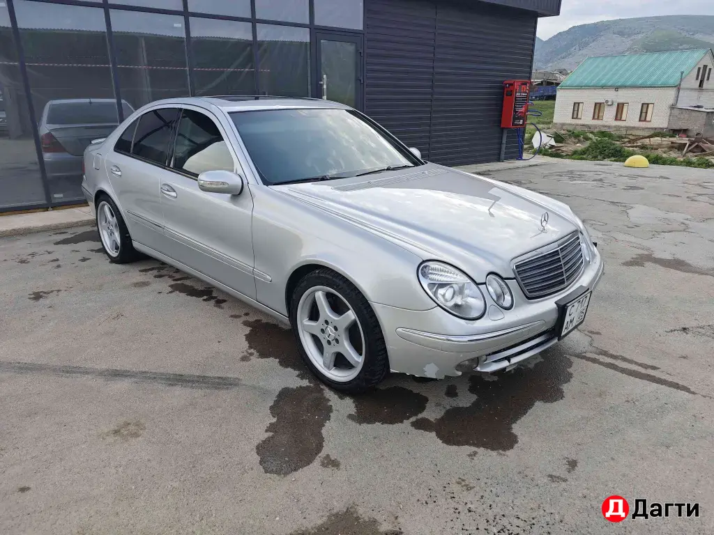 Mercedes-Benz E-Класс, 2002 года