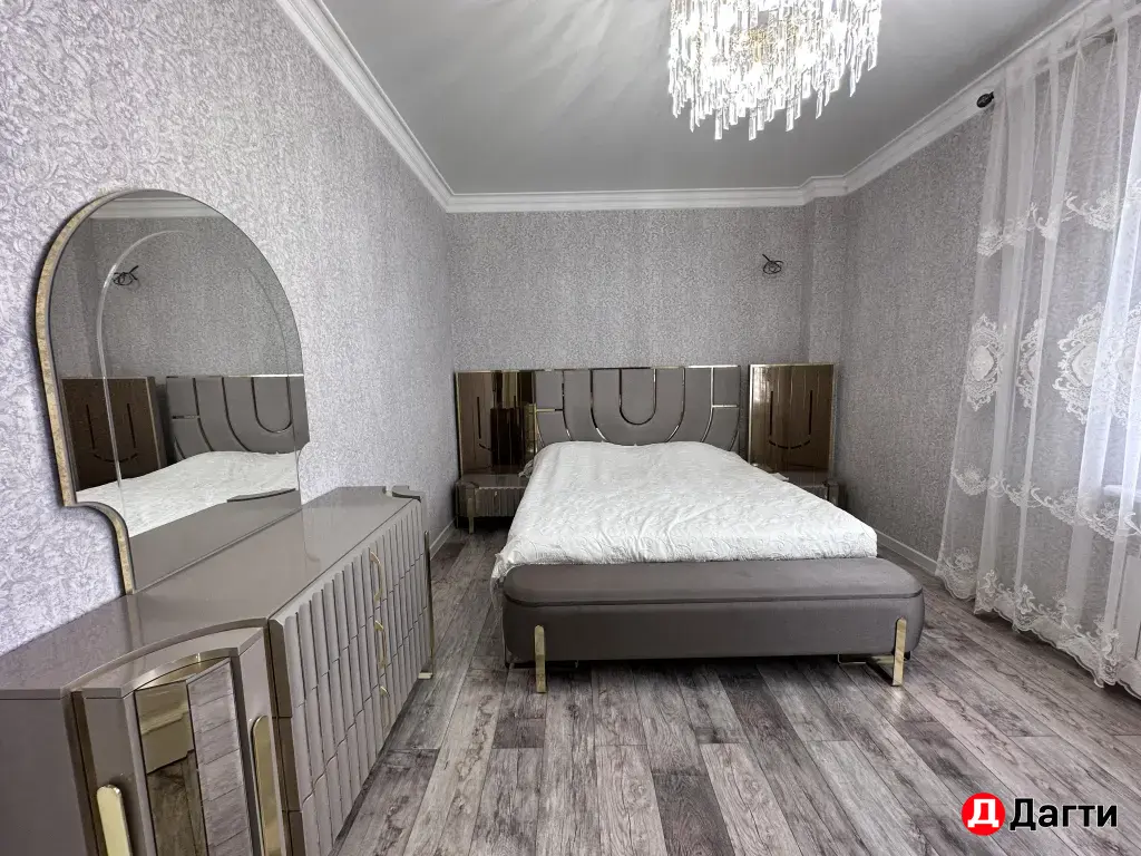 продаю квартиру 150м2