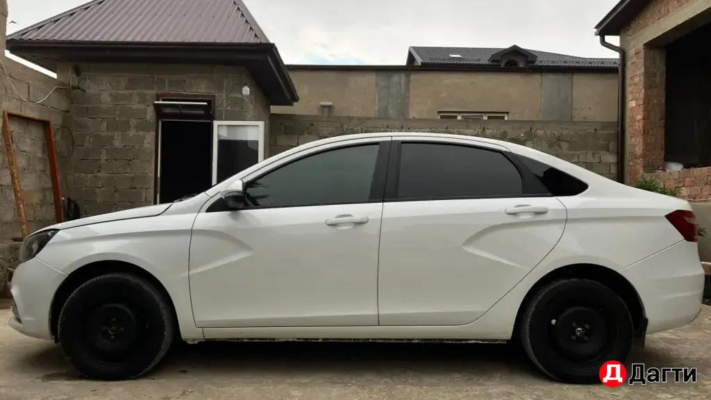 LADA (ВАЗ) Vesta, 2016 года