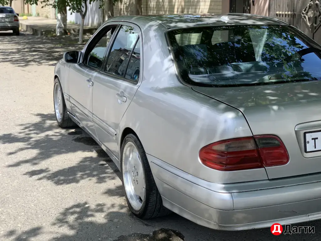 Mercedes-Benz E-Класс, 1999 года