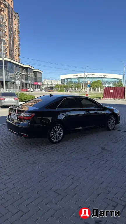 Toyota Camry, 2017 года