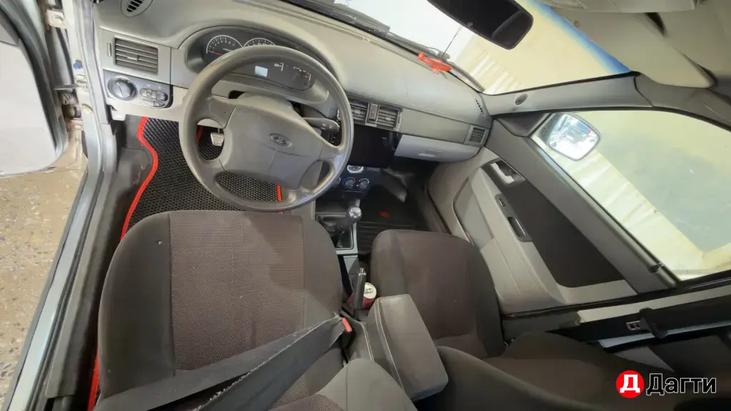 LADA (ВАЗ) Priora, 2010 года