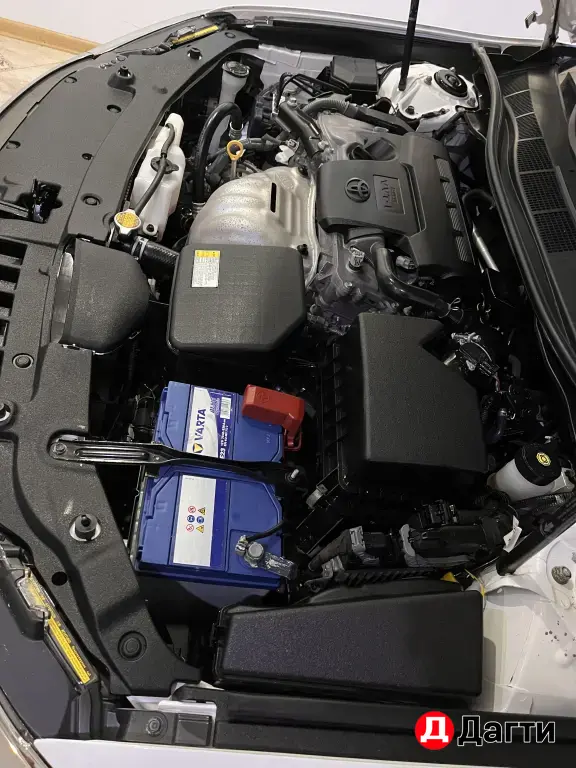 Toyota Camry, 2015 года