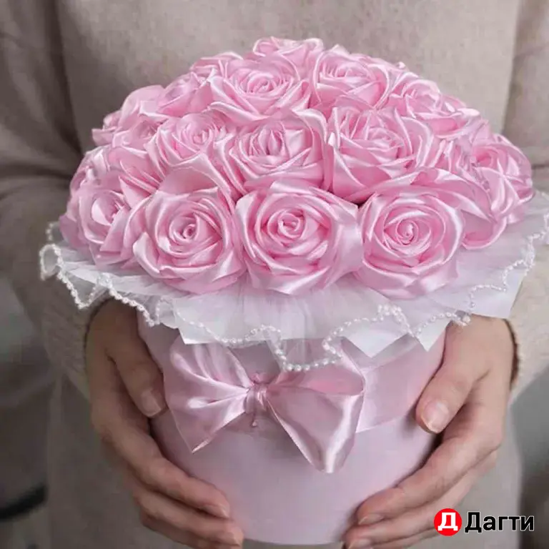 Букеты 💐 и розы 🌹 из атласных лент 😊