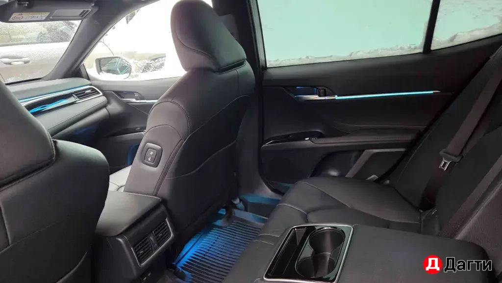 Toyota Camry, 2023 года