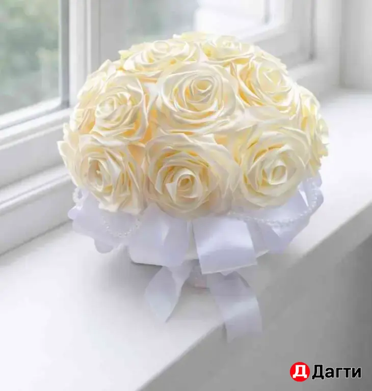 Букеты 💐 и розы 🌹 из атласных лент 😊
