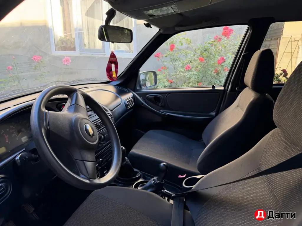 Chevrolet Niva, 2013 года