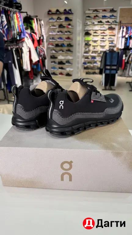 кроссовки On Cloud