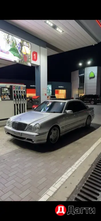 Mercedes-Benz E-Класс, 2001 года