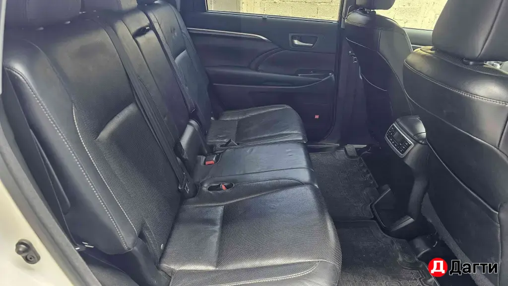 Toyota Highlander, 2015 года