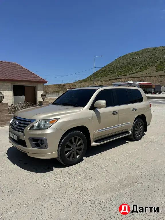Lexus LX, 2011 года