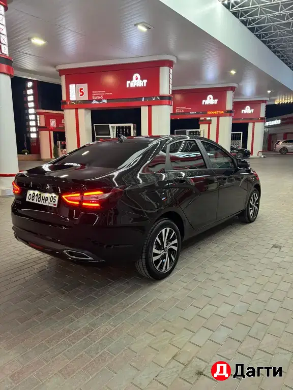 LADA (ВАЗ) Vesta, 2024 года