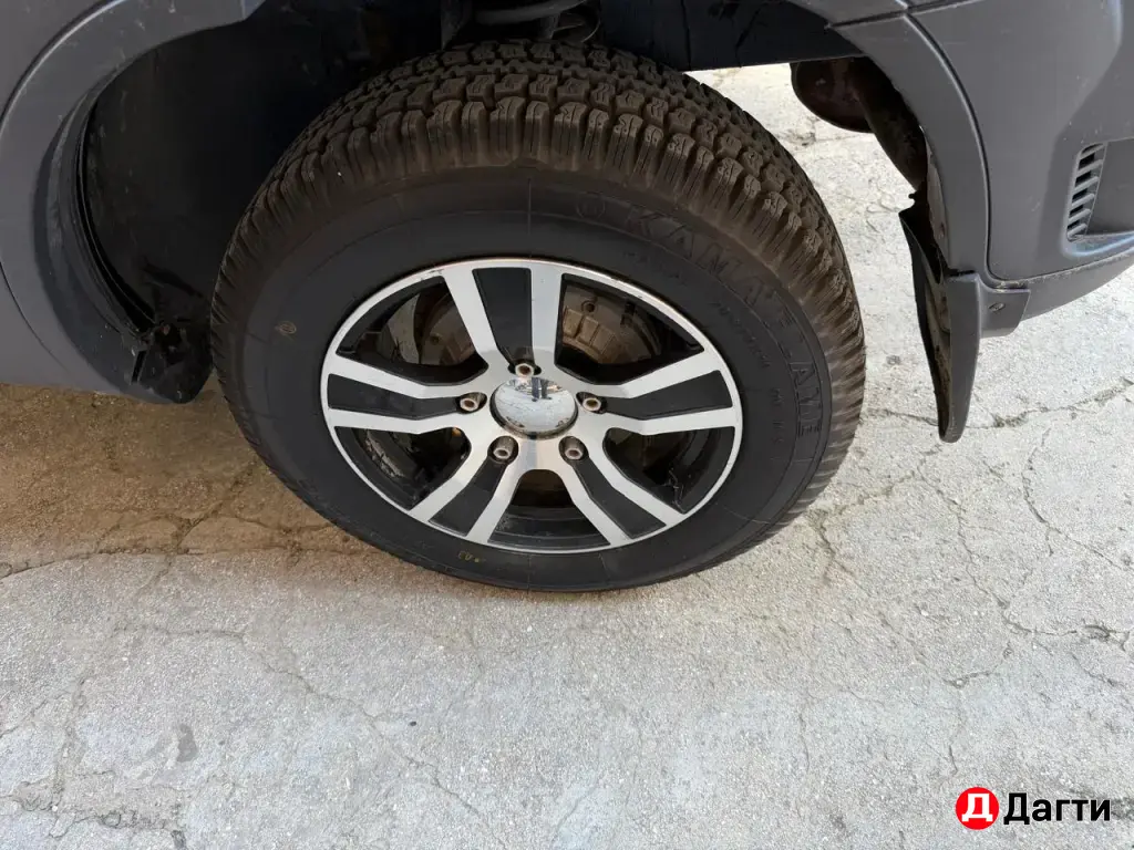 Chevrolet Niva, 2013 года