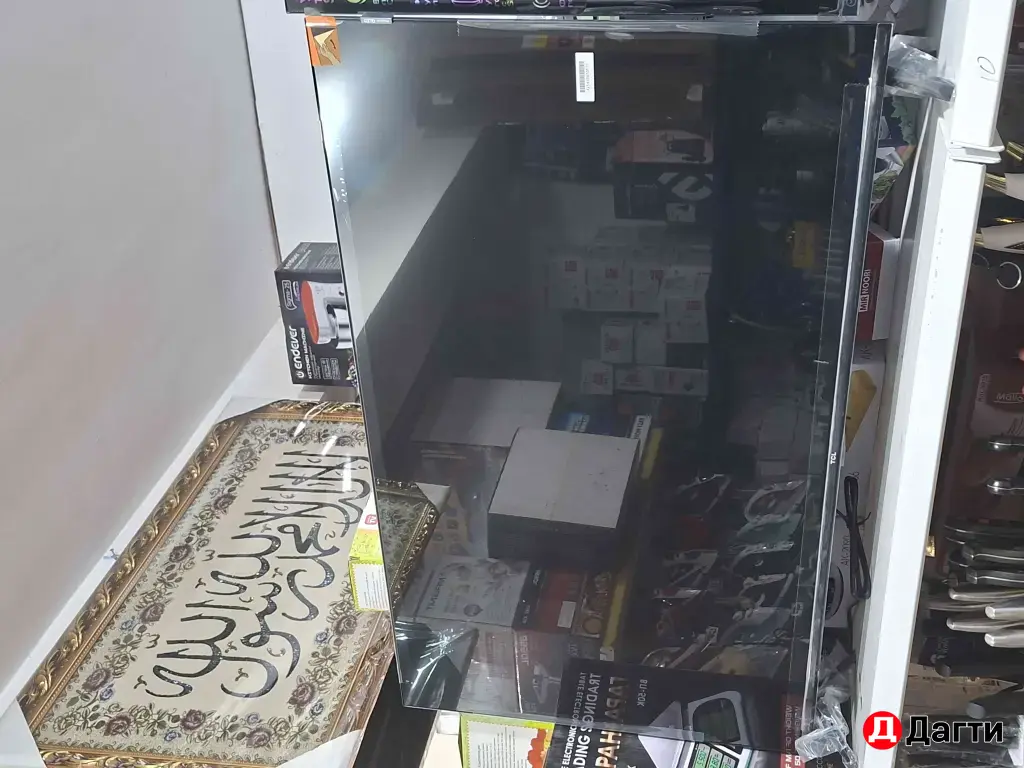 TCL 43s5k smart TV