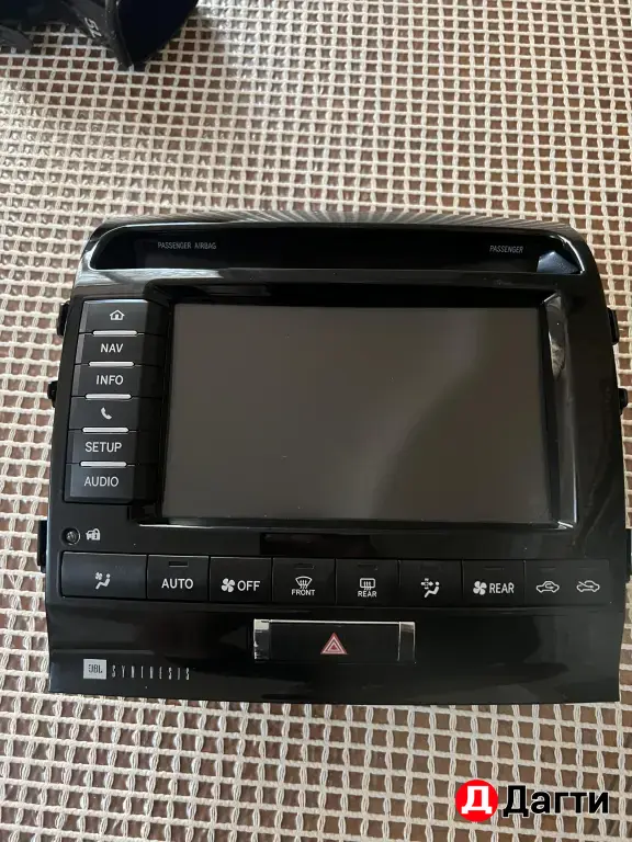 магнитола Toyota Land Cruiser 200 JBL