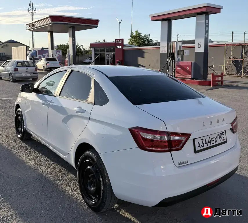 LADA (ВАЗ) Vesta, 2021 года