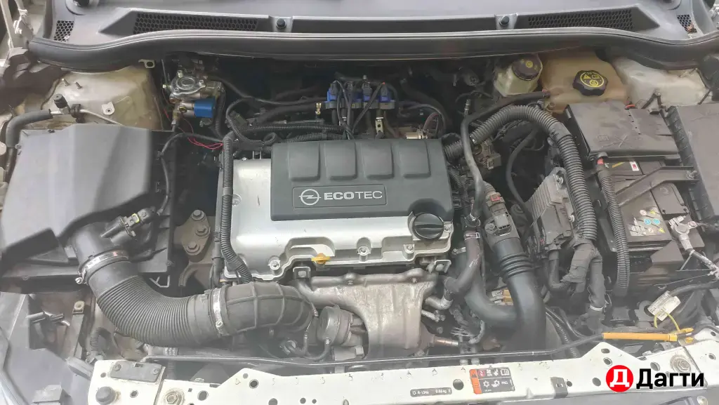 Opel Astra, 2014 года