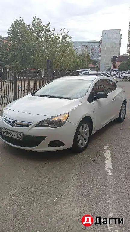 Opel Astra, 2014 года