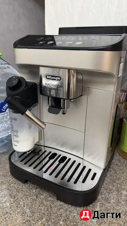 кофемашина DeLonghi Magnifica EVO