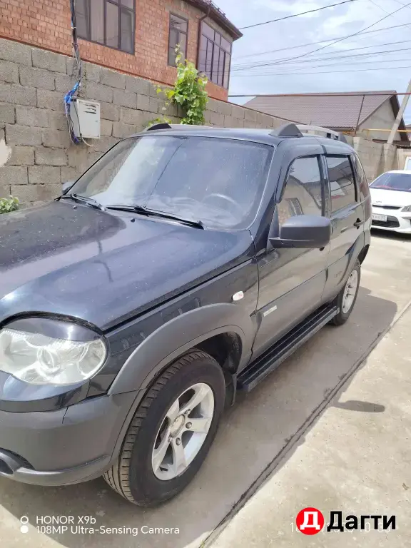 Chevrolet Niva, 2012 года