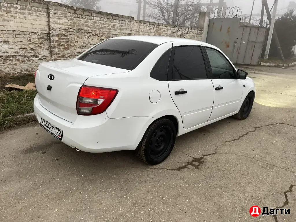 LADA (ВАЗ) Granta, 2017 года