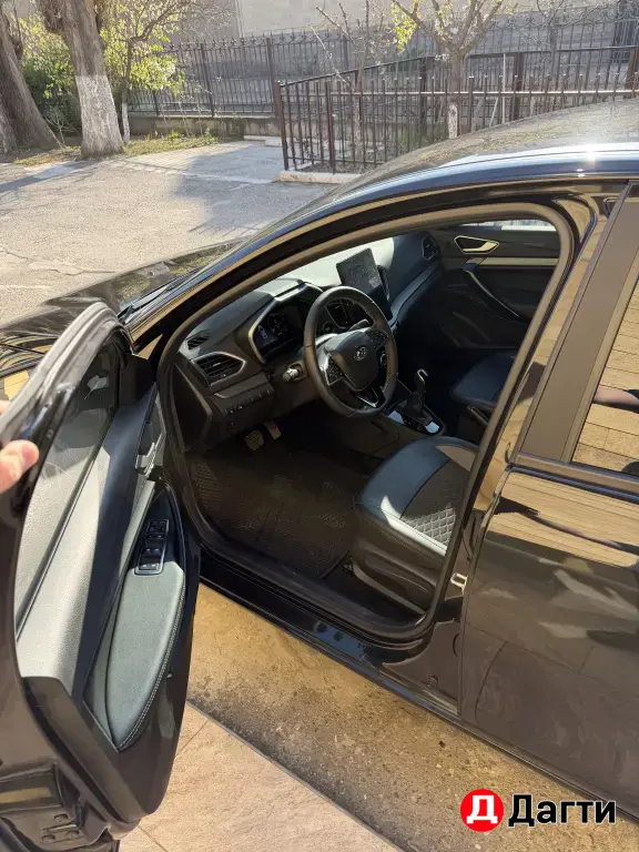 LADA (ВАЗ) Vesta, 2025 года
