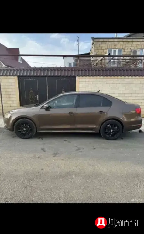 Volkswagen Jetta, 2013 года