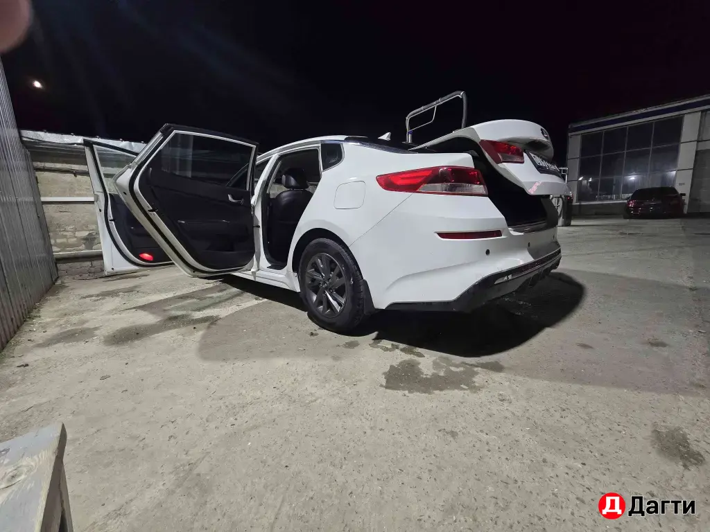 Kia Optima, 2019 года