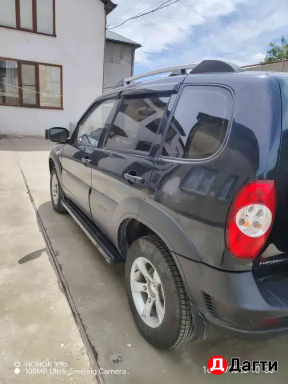 Chevrolet Niva, 2012 года