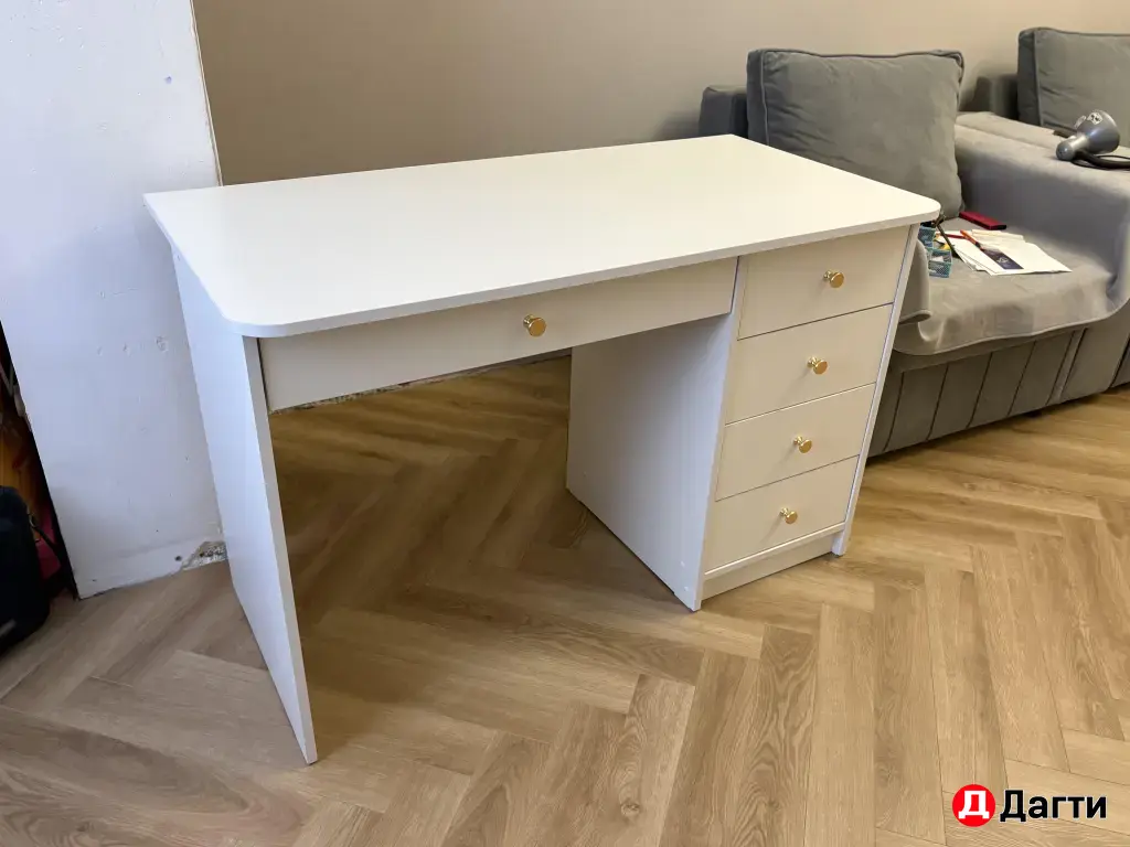 письменные столы новые с бесп доставкой