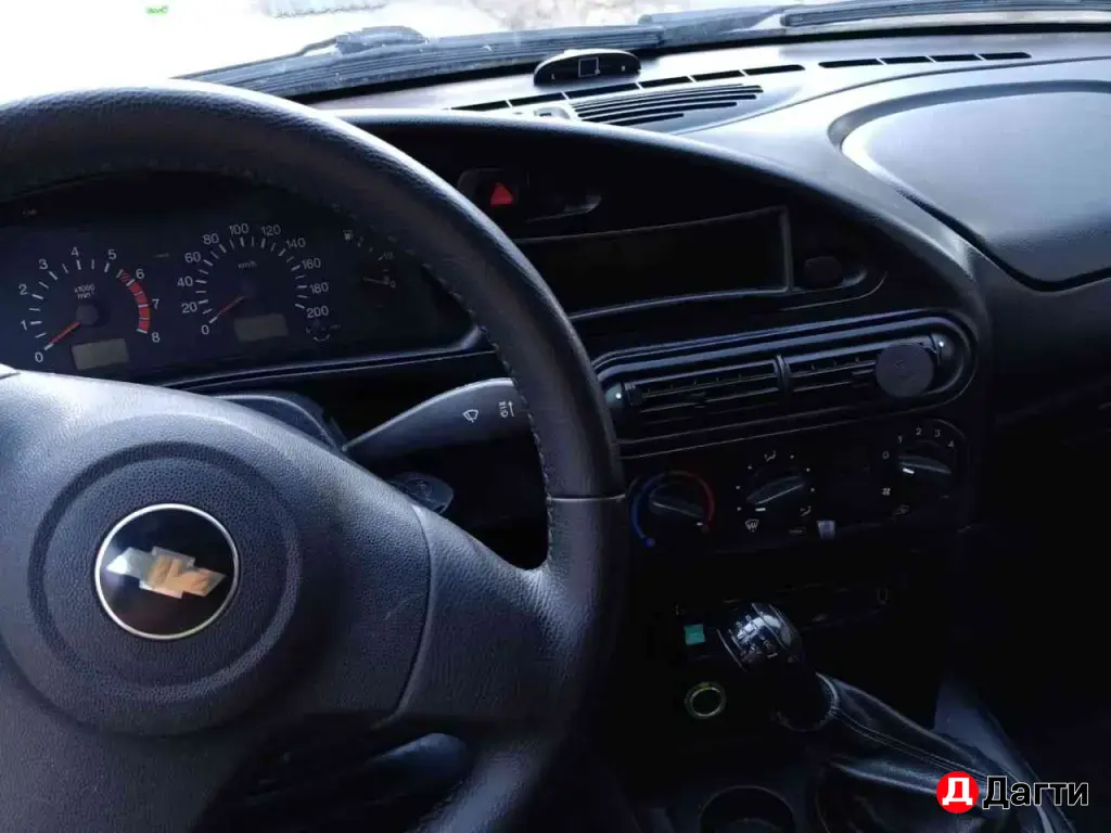 Chevrolet Niva, 2012 года