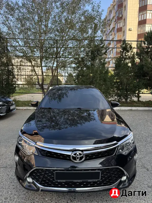 Toyota Camry, 2015 года