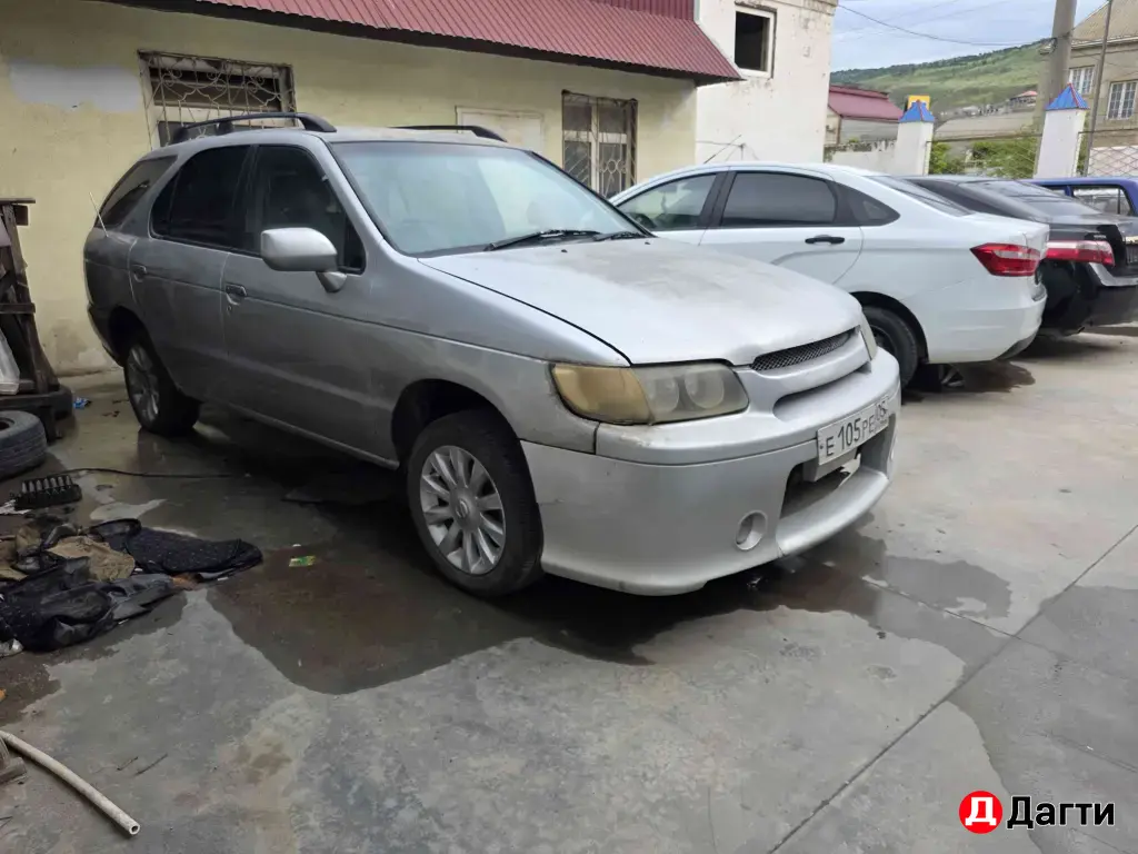 Nissan R nessa, 1997 года