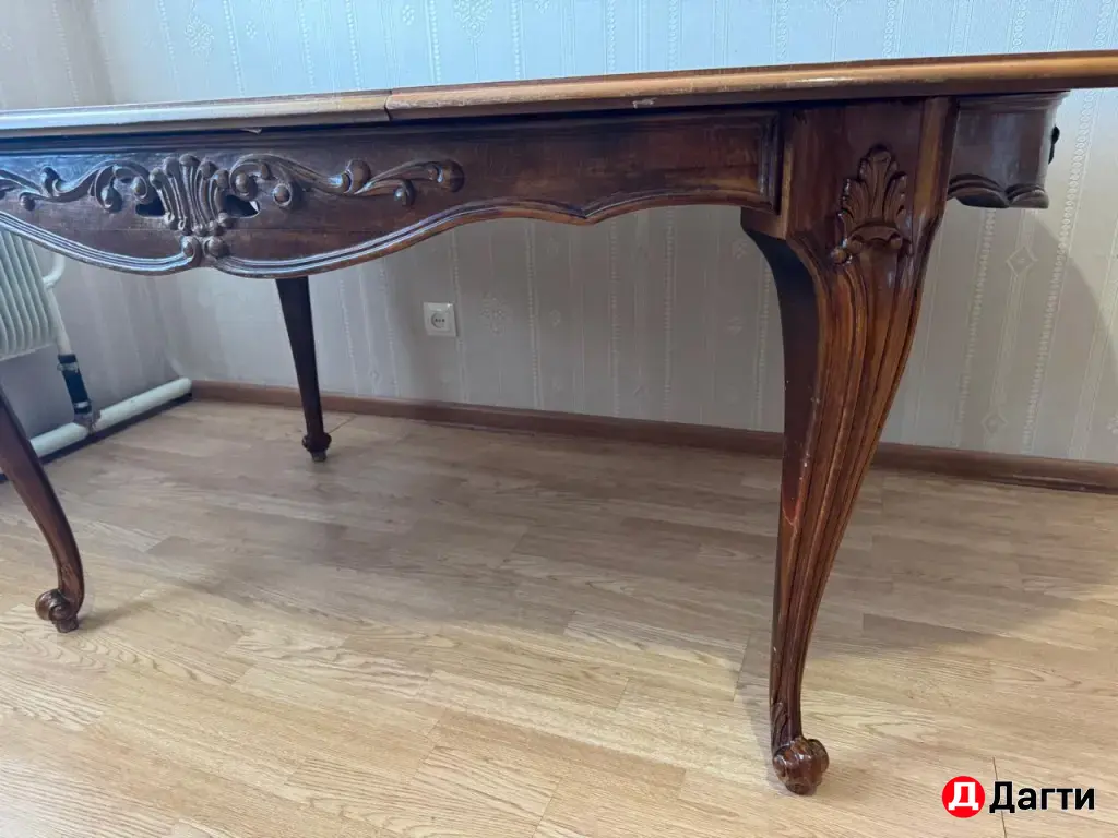 стол со стульями