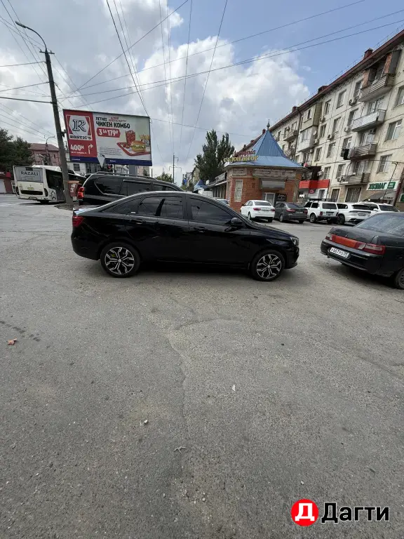 LADA (ВАЗ) Vesta, 2022 года