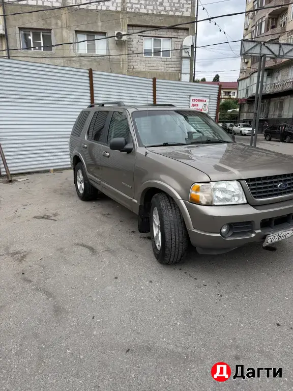 Ford Explorer, 2002 года