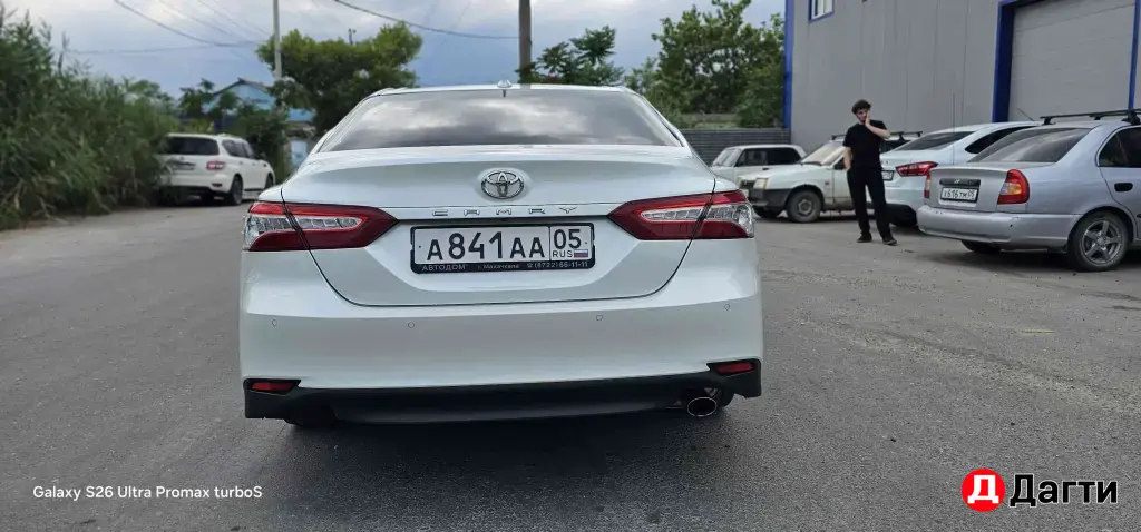 Toyota Camry, 2021 года