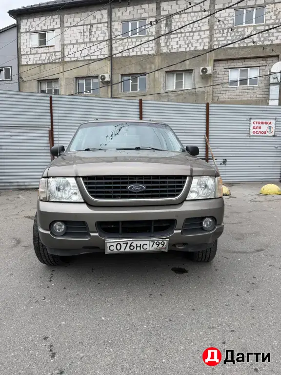 Ford Explorer, 2002 года