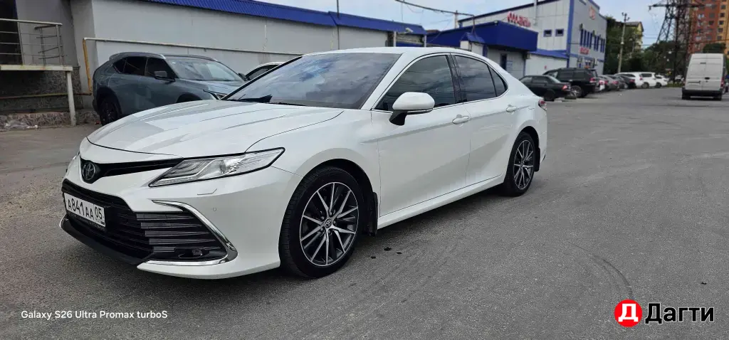 Toyota Camry, 2021 года