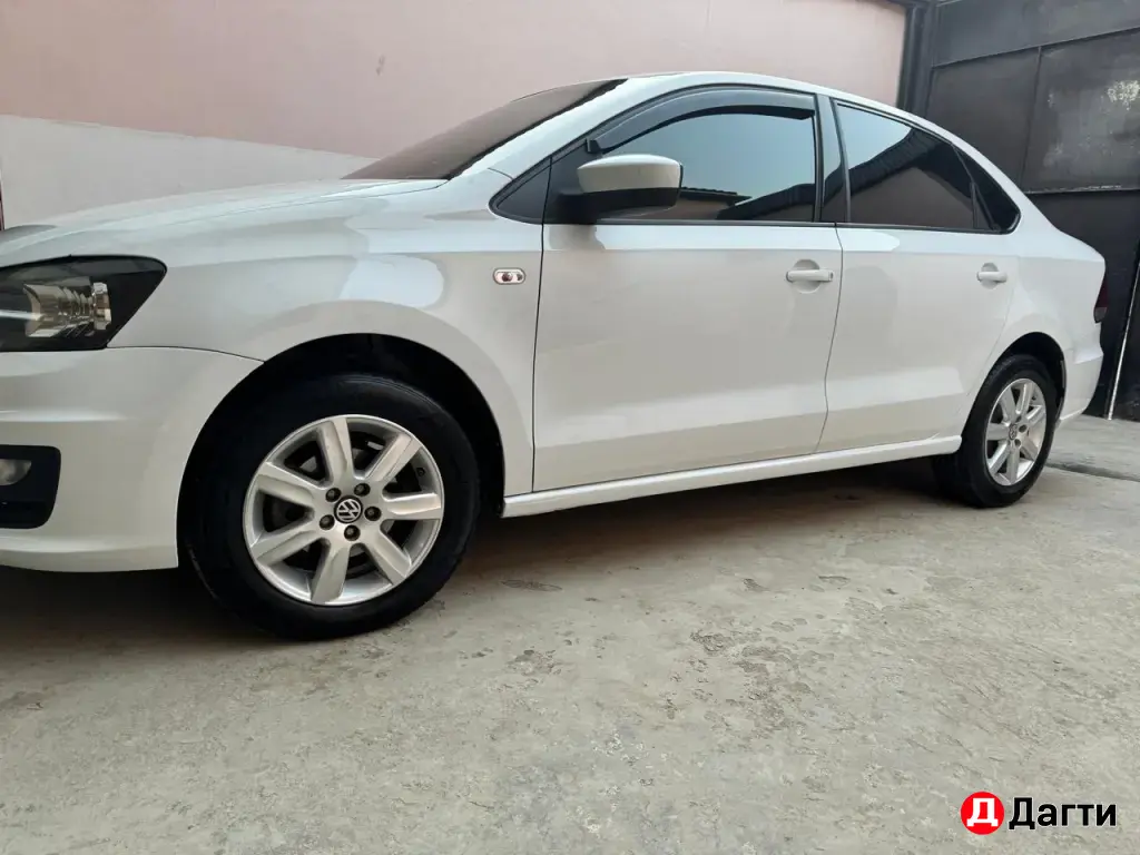 Volkswagen Polo, 2017 года