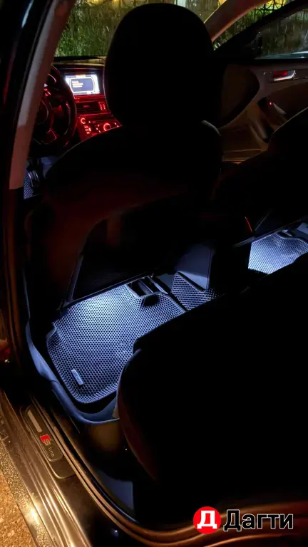 Audi A4, 2012 года