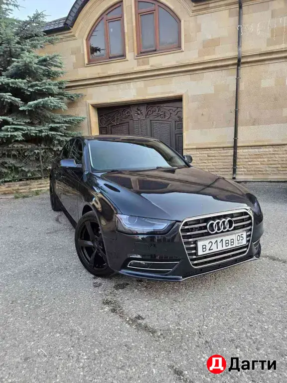 Audi A4, 2012 года