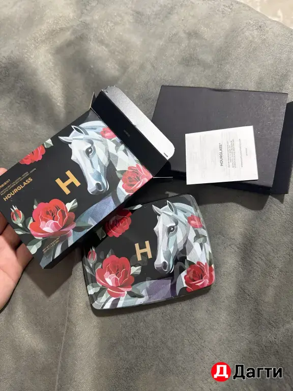 hourglass палетка