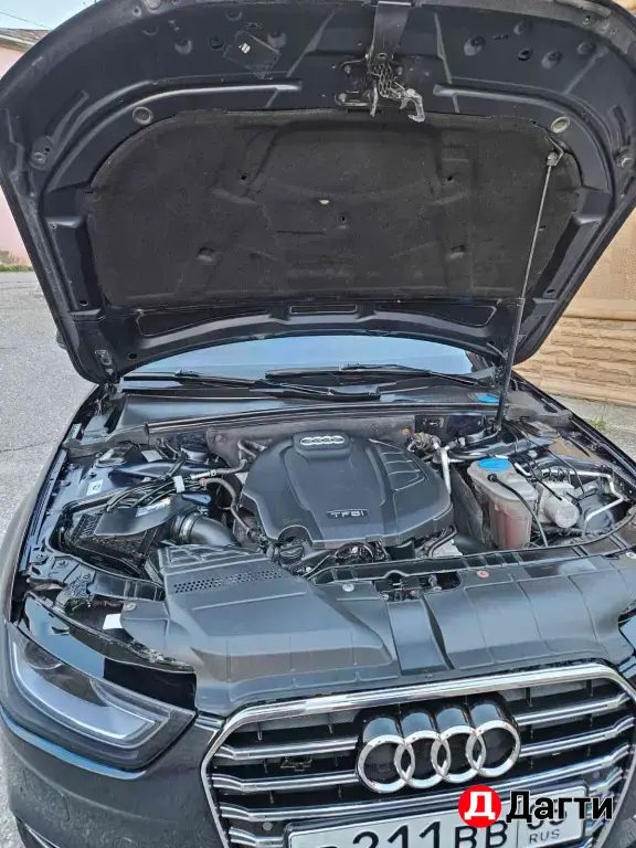 Audi A4, 2012 года
