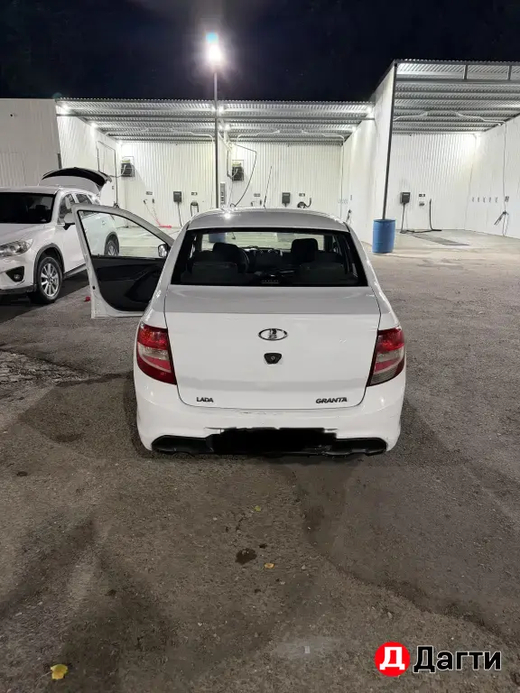 LADA (ВАЗ) Granta, 2014 года