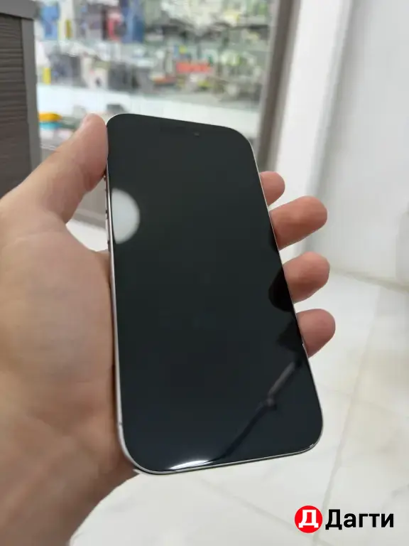 iPhone 16 Pro