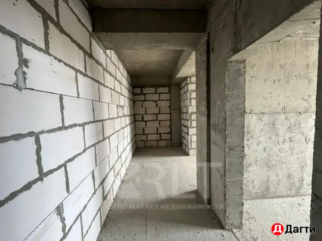 Продаётся просторная 1‑комнатная квартира, 68 м² по проспекту Петра 1 в Махачкале