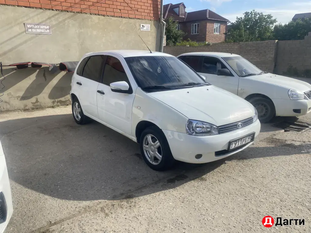 LADA (ВАЗ) Kalina, 2011 года